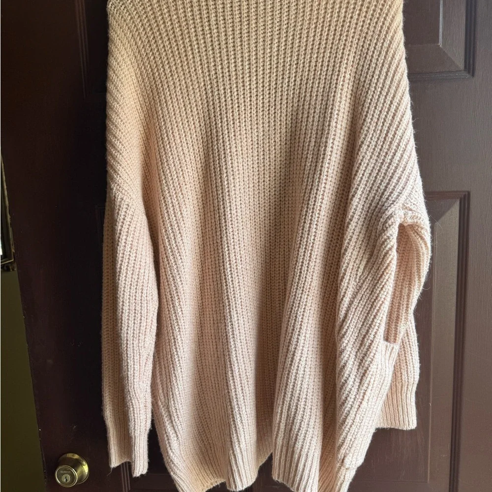 Mossimo Sweater With Pockets Size Large - Picture 2 of 6
